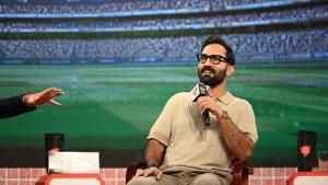 MS Dhoni's Influence: Karthik Credits Captain Cool for His Adaptability, Evolving into Cricket 'Chameleon'