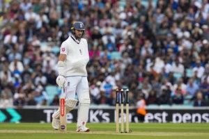 Chris Woakes, England Bowler Who Battled India with Broken Arm, Announces International Retirement