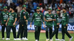 Asia Cup Showdown: Pakistan Unlikely to Abandon Tournament Despite Handshake Controversy - Sources