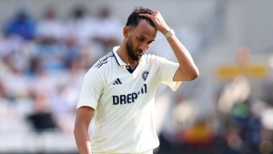 Prasidh Krishna Suffers Concussion, Retires Hurt Ahead of India Test Squad Selection