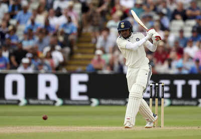 Shubman Gill batting during the second Test match.