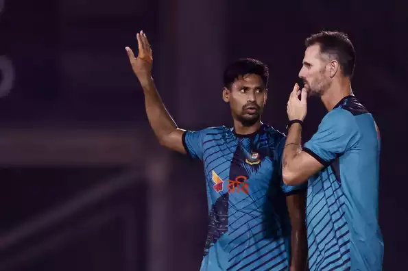 Tait said that he enjoys working with Mustafizur Rahman 